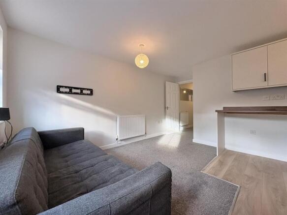 Lounge/Kitchen