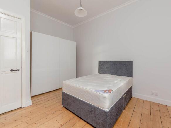 bedroom1