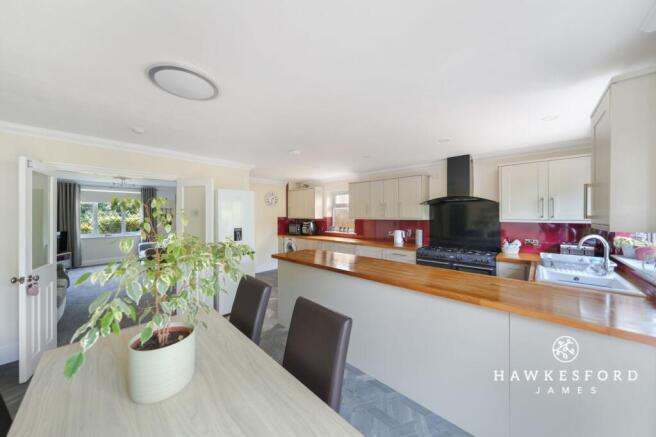 Ruins Barn Road, Sittingbourne - Kitchen Diner