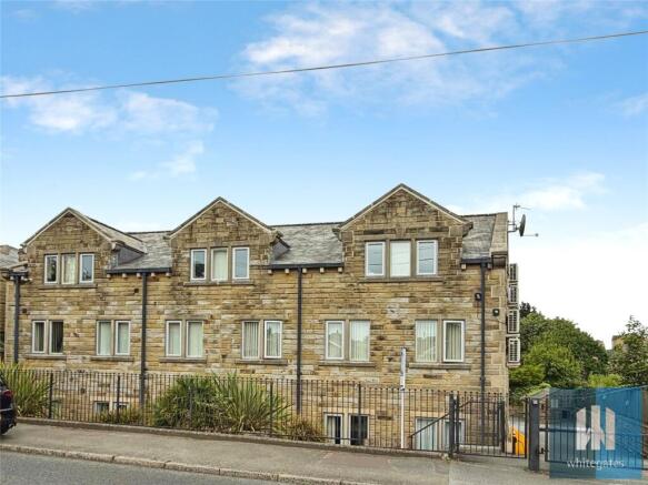 2 bed Apartment to rent in huddersfield
