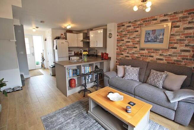 Kitchen/breakfast room/lounge