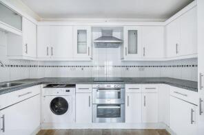 24, Dominion Close, Hounslow TW3 1PJ