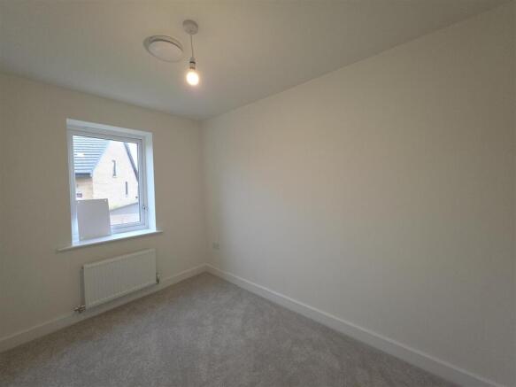 2 bed Semi-Detached Bungalow for sale Image 7