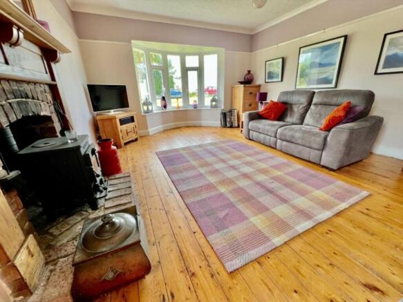 Lounge 2