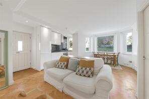 8, 12 The Limes, Anglesea Road, Kingston Upon Thames KT1 2EW