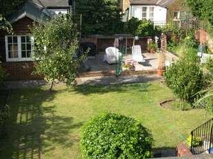 Acacia Rd Garden
