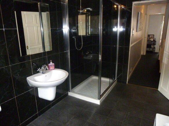Family bathroom