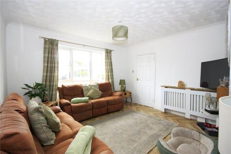 Hursley Road, Havant, Hampshire, PO9