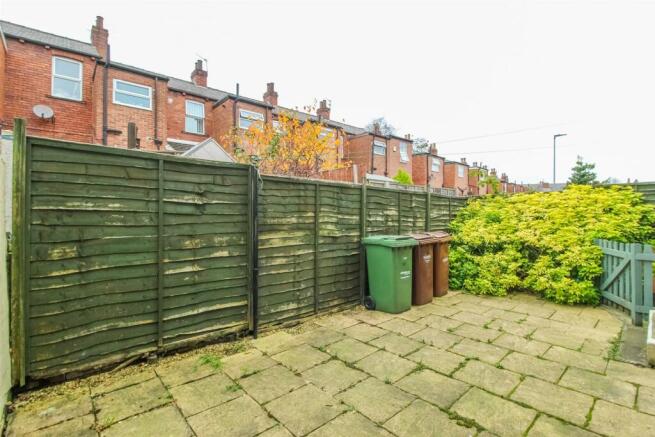 3 bed Semi-Detached for sale Image 10