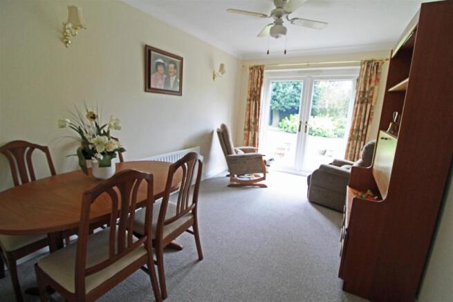 dining room.jpg