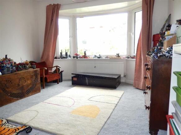 Photo 9