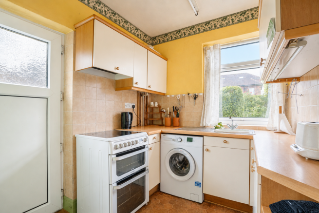 3 bed Semi-Detached for sale Image 5