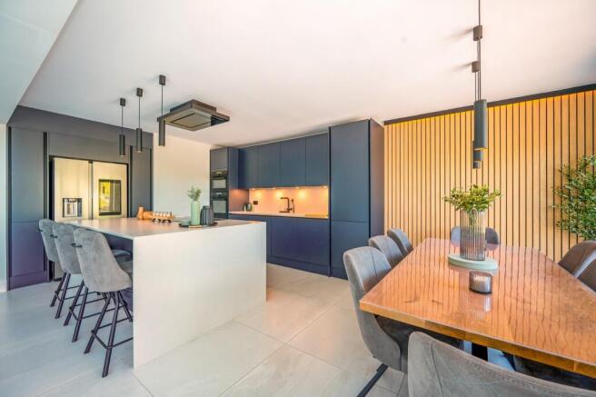 KITCHEN AREA
