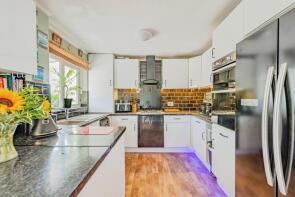 122, Lagham Road, Godstone RH9 8HN