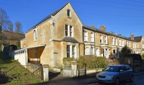 1, Southville Terrace, Lyncombe, Bath BA2 4LZ