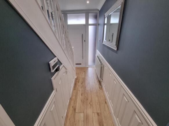 3 bed Semi-Detached for sale Image 4