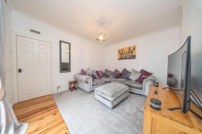 Lounge/Bedroom