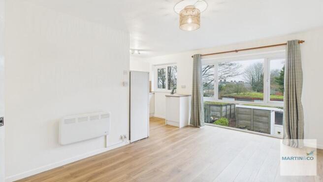 CAM05325G0-PR0134...