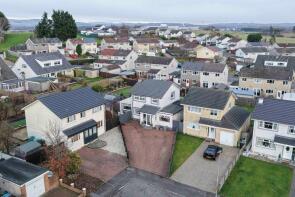 25, Strathord Place, Glasgow G69 0NA