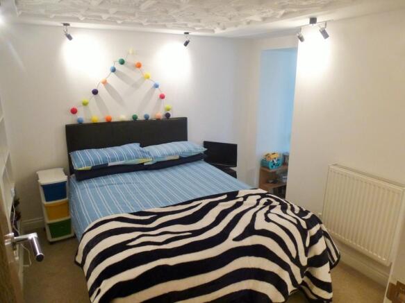 Photo 9