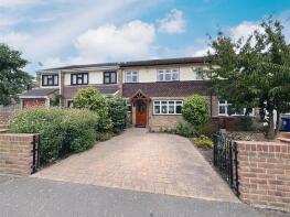 10, Devonshire Gardens, Linford SS17 0QW