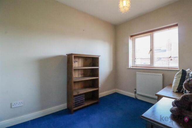 2 bed Semi-Detached for sale Image 11