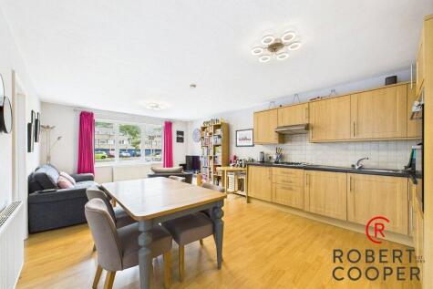 Victoria Road, South Ruislip, HA4