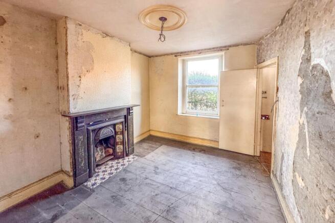 18 Nether Road, Ecclesfield, Sheffield, South Yorkshire, S35 9XT