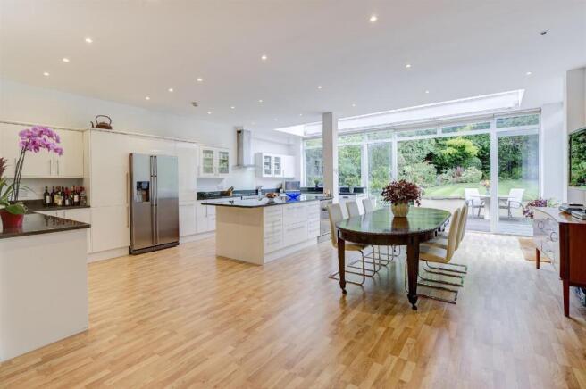 Kitchen / Dining Are