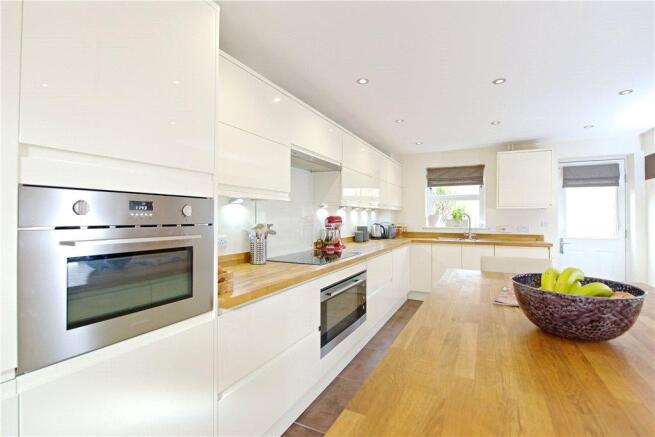 Kitchen/Breakfast