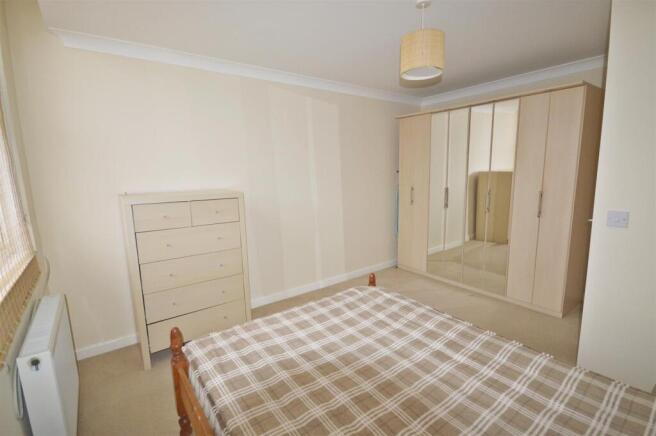 1 bed Flat to rent Image 6