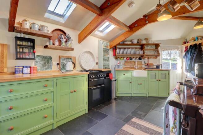 Kitchen ii.jpg