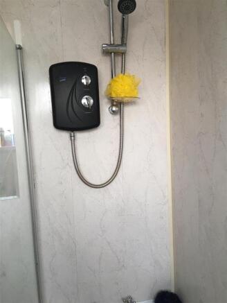 vendor photo - bathroom (1).JPG