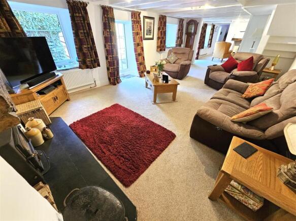 Open plan Area.jpg