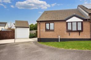 44, Carknown Gardens, Redruth TR15 2LG