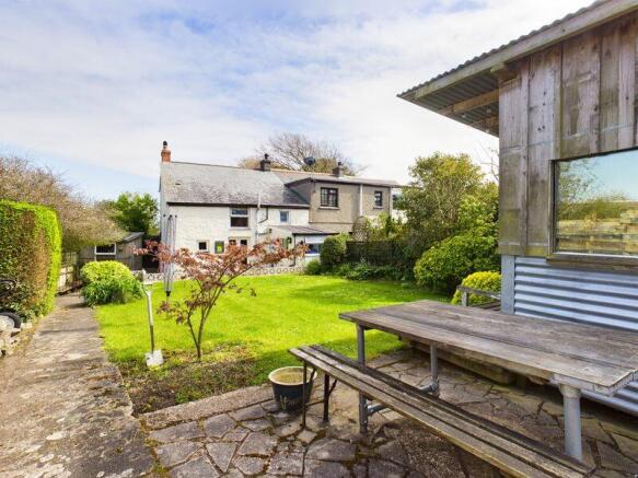 garden and rear elevation