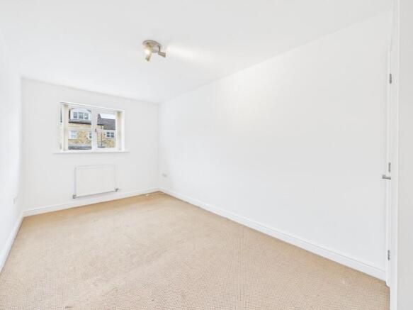 2 bed Semi-Detached for sale Image 10