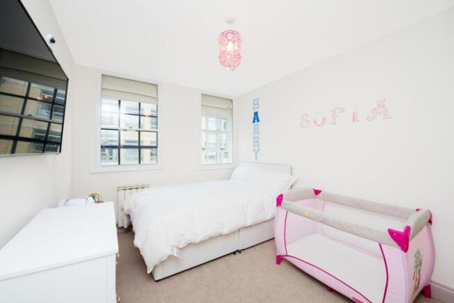 guest bedroom