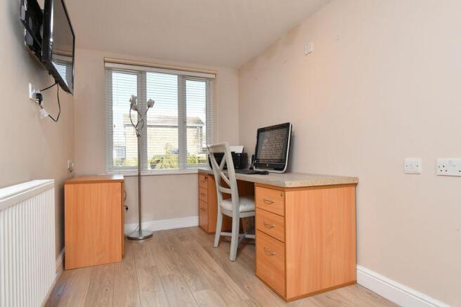 Study / Bedroom