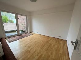 384a, Ewell Road, Surbiton KT6 7BB
