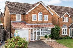 19, Heyford Close, Folkestone CT18 7FQ