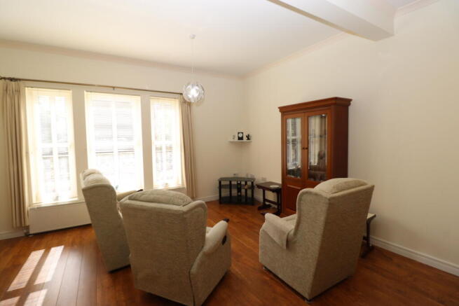 Photo 03