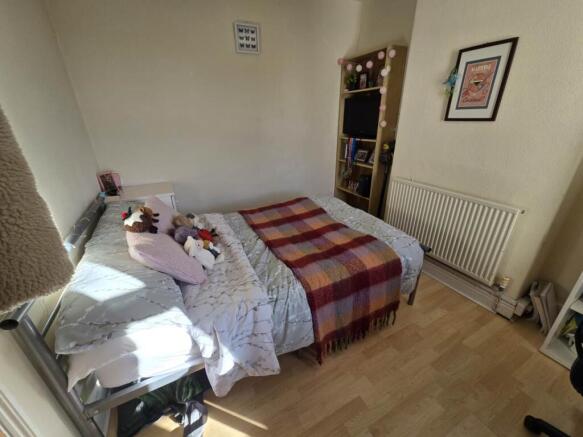 FFM Bedroom (1)