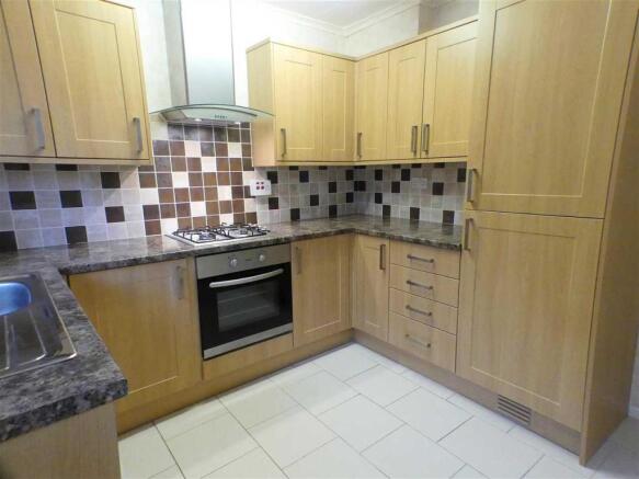 Kitchen (2)