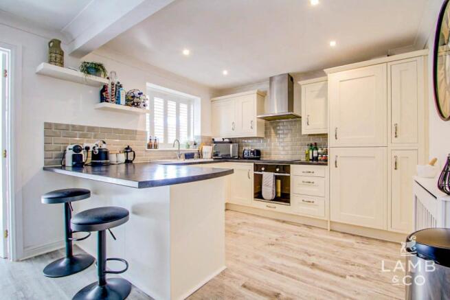 KITCHEN/DINER