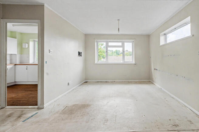 Flat 3, 10 Warren Road, Guildford, GU1 3NR