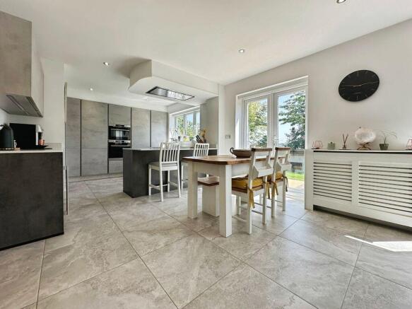 Kitchen Diner