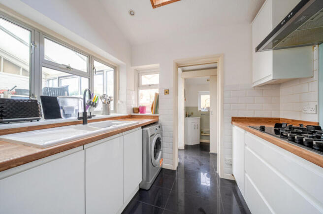 1418001-24-699d79...