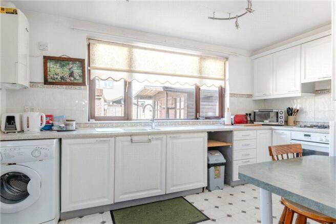3 bed Bungalow for sale Image 5