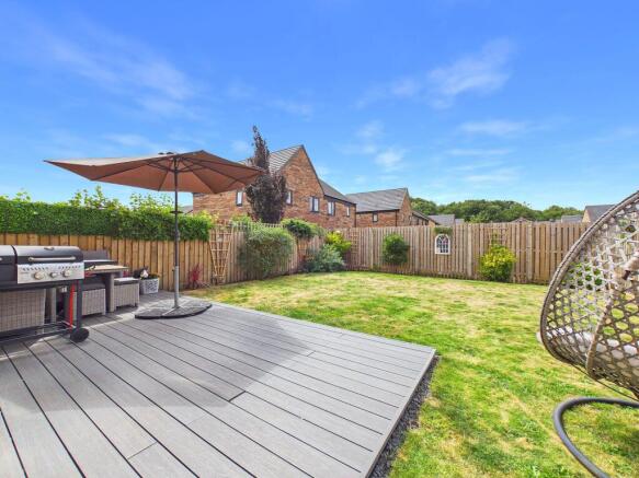 3 bed Semi-Detached for sale Image 4